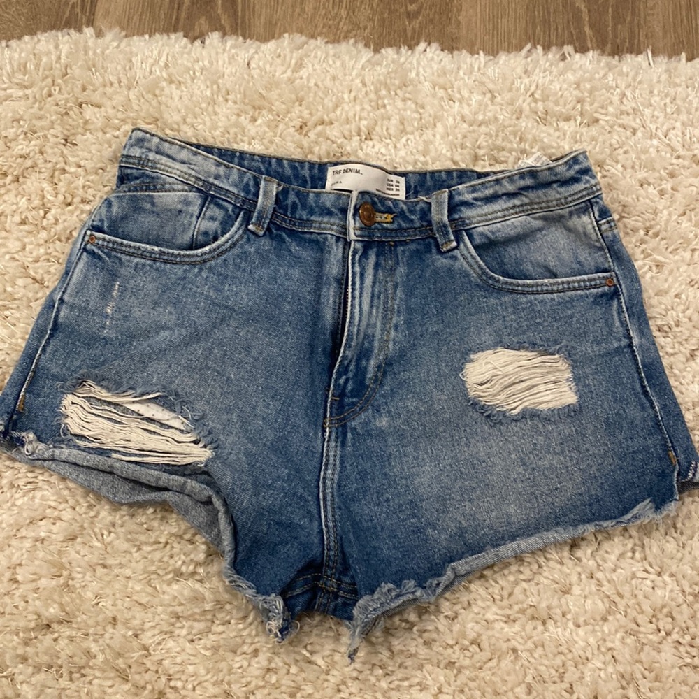ZARA DENIM SHORTS